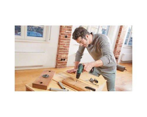 Акумуляторний дриль-шуруповерт Bosch UniversalDrill 18 (2х18 В, 1.5 А*год) (06039C8101)